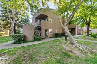 Photo #1: 221127933 Listing