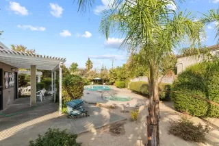 Photo #5: 221127933 Listing