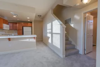 Photo #5: 221128690 Listing 