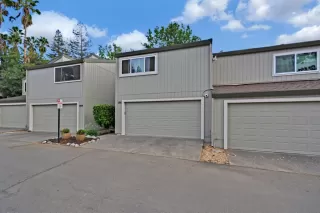 Photo #2: 221128766 Listing
