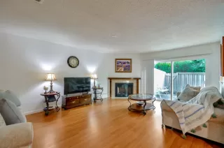 Photo #5: 221128766 Listing