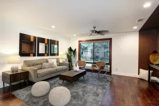 Photo #6: 221128964 Listing