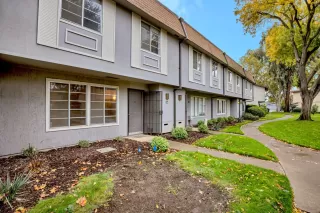 Photo #2: 221129032 Listing