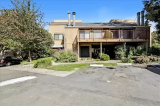 Photo #1: 221129516 Listing