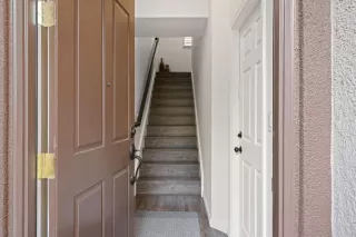 Photo #4: 221129626 Listing