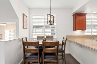 Photo #6: 221129626 Listing