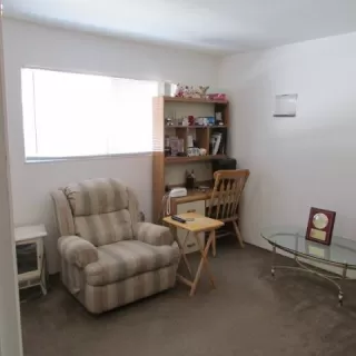 Photo #5: 221130180 Listing