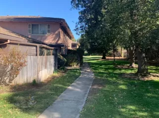 Photo #2: 221130358 Listing 