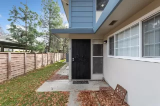 Photo #3: 221130607 Listing 