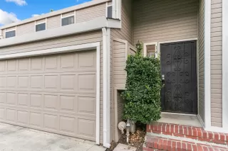 Photo #4: 221130614 Listing