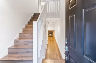 Photo #5: 221130614 Listing