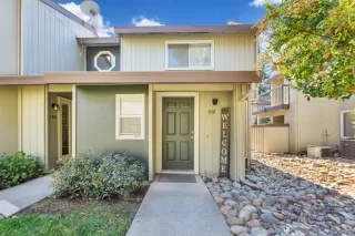 Photo #2: 221130749 Listing 