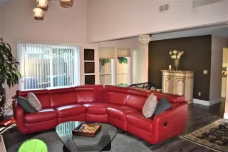 Photo #4: 221130912 Listing