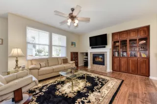 Photo #6: 221131087 Listing