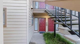 Photo #2: 221131343 Listing 