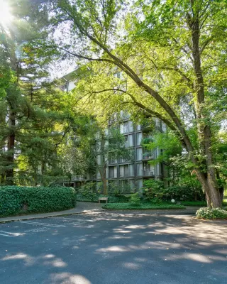 Photo #1: 221131423 Listing