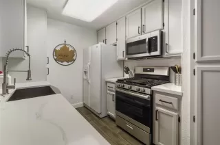 Photo #5: 221131950 Listing