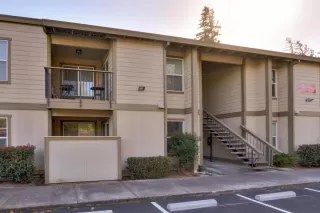 Photo #2: 221132217 Listing