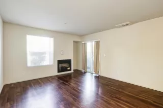 Photo #5: 221132217 Listing