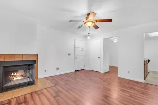 Photo #6: 221132441 Listing