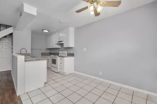 Photo #6: 221132486 Listing 