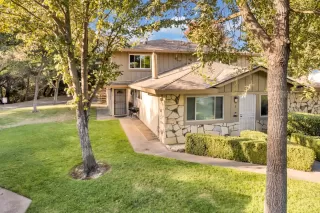 Photo #2: 221132552 Listing 