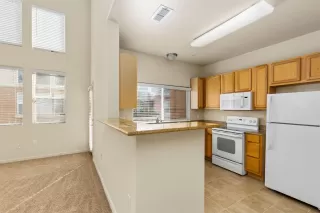 Photo #5: 221132661 Listing 