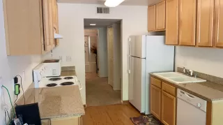 Photo #4: 221132855 Listing 