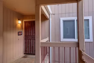 Photo #6: 221133088 Listing