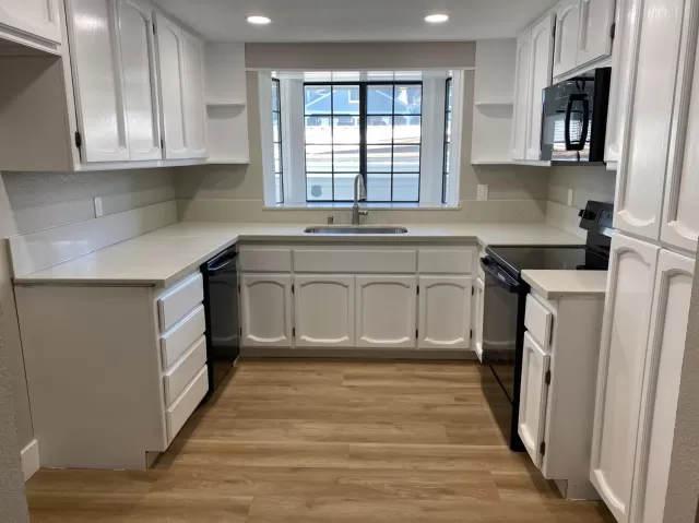 MLS: 221133312 Condo For Sale