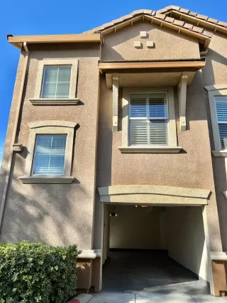 Photo #1: 221133647 Listing