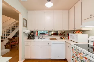 Photo #5: 221134274 Listing