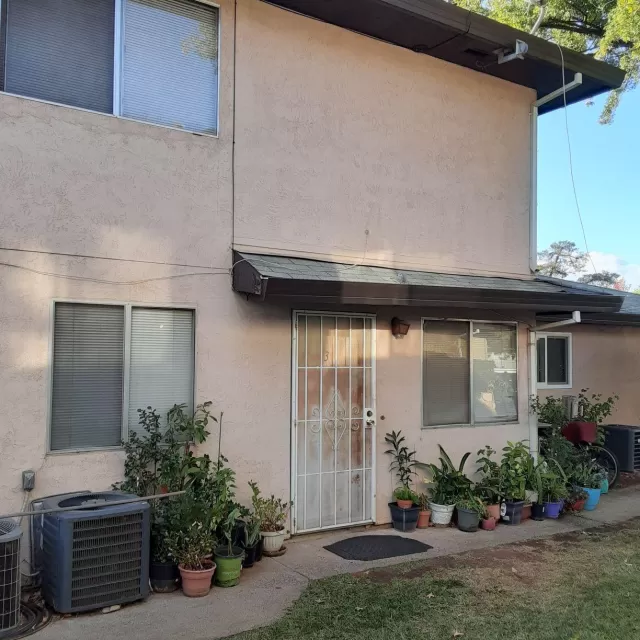 MLS: 221134306 Condo For Sale