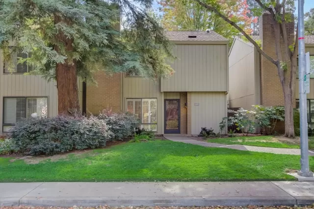MLS: 221134518 Condo For Sale