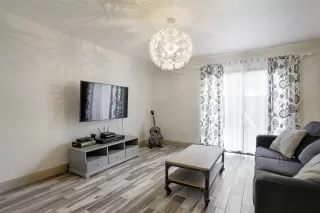 Photo #4: 221134849 Listing