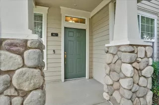 Photo #2: 221134974 Listing