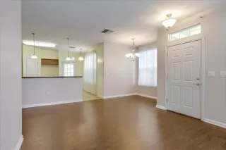 Photo #5: 221134974 Listing