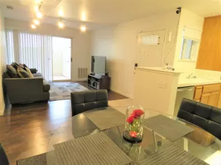 Photo #5: 221135082 Listing