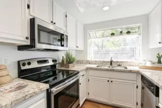 Photo #6: 221135458 Listing 