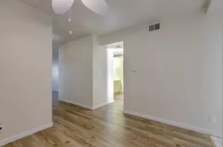 Photo #6: 221135469 Listing 