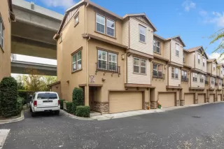 Photo #1: 221135485 Listing