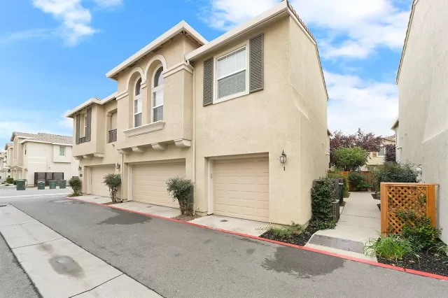 MLS: 221135653 Condo For Sale