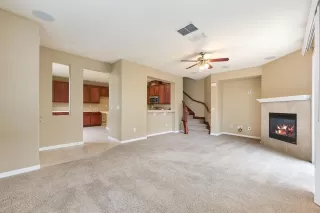 Photo #3: 221135653 Listing