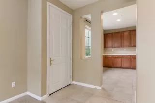 Photo #6: 221135653 Listing