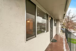 Photo #1: 221135696 Listing