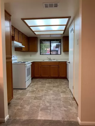 Photo #6: 221135743 Listing 