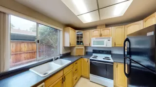 Photo #3: 221135826 Listing 