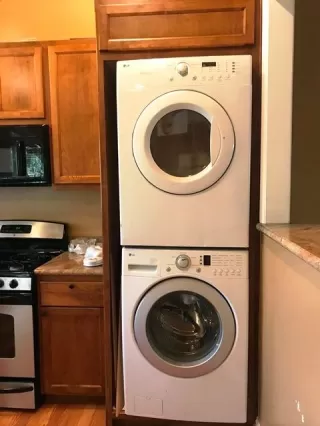 Photo #3: 221136643 Listing