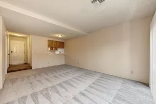 Photo #3: 221136865 Listing 
