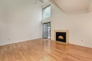 Photo #1: 221136881 Listing 